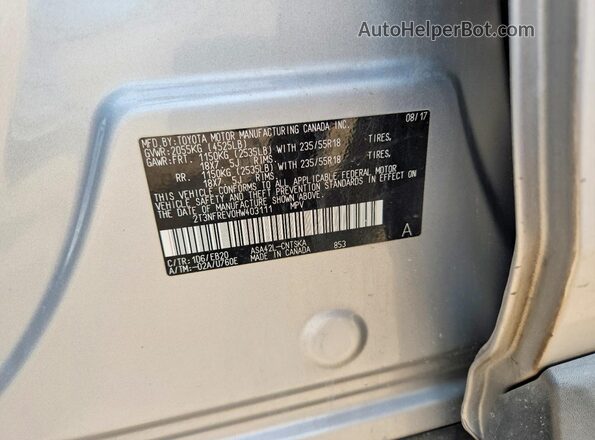 2T3NFREV0HW403111 2017 TOYOTA RAV4 Silver ძრავის განყოფილების ხედი