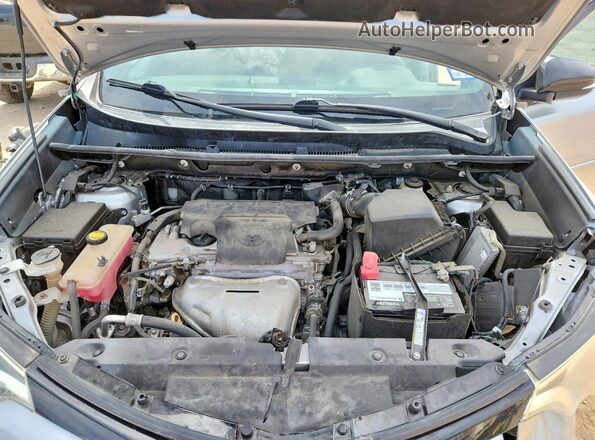 2T3NFREV0HW403111 2017 TOYOTA RAV4 Silver უკანა სალონის ხედი