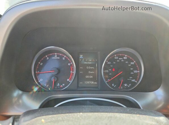 2T3NFREV3HW380942 2017 TOYOTA RAV4 Silver ხელსაწყოთა პანელის ხედი
