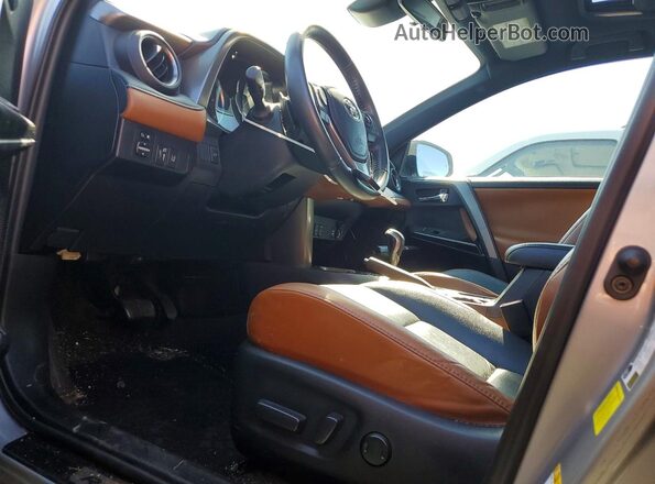 2T3NFREV3HW380942 2017 TOYOTA RAV4 Silver წინა სალონის ხედი