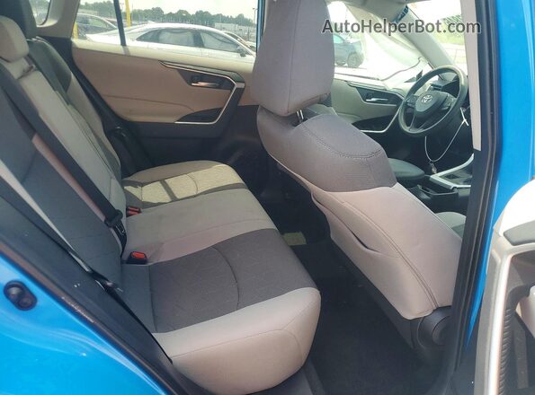 2T3P1RFV0LC061207 2020 TOYOTA RAV4 Синий Вид задней части салона
