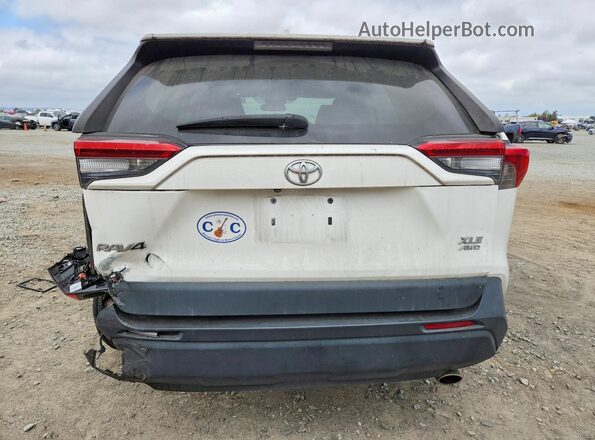 2T3P1RFV0LC138447 2020 TOYOTA RAV4 White Հետևի տեսք
