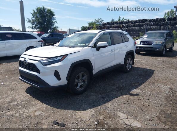 2T3P1RFV0NW311644 2022 TOYOTA RAV4 White Przód lewy