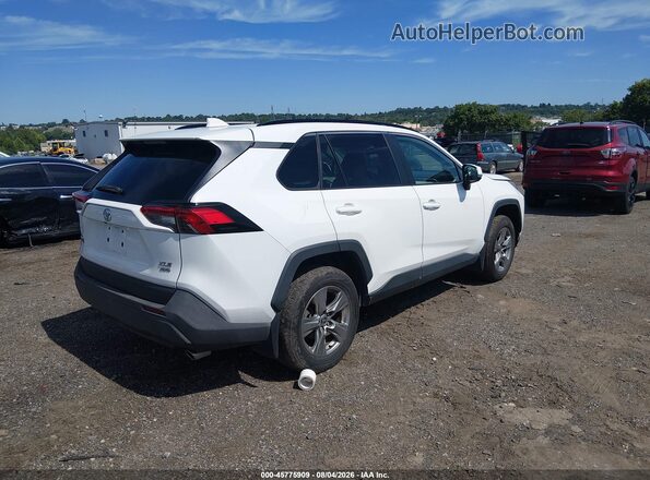 2T3P1RFV0NW311644 2022 TOYOTA RAV4 White Tył prawy