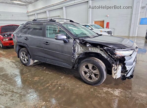 2T3P1RFV0PC367068 2023 TOYOTA RAV4 Gray Front right