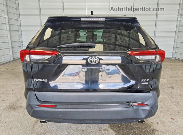 2T3P1RFV1MW216623 2021 TOYOTA RAV4 Black Вид ззаду