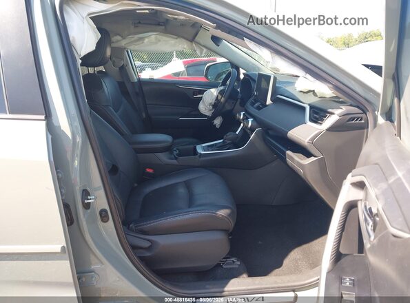 2T3P1RFV1PW373850 2023 TOYOTA RAV4 Gray Front interior view