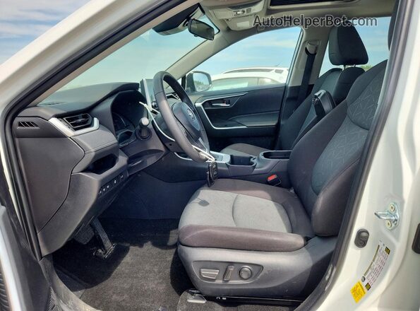 2T3P1RFV1SC567661 2025 TOYOTA RAV4 White Սալոնի դիմացի տեսք