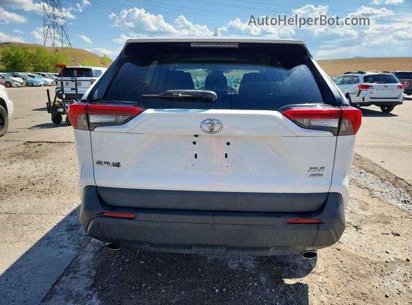 2T3P1RFV3MC143059 2021 TOYOTA RAV4 Белый Вид сзади