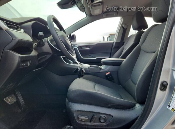 2T3P1RFV3SC504934 2025 TOYOTA RAV4 Silver Вид салону спереду