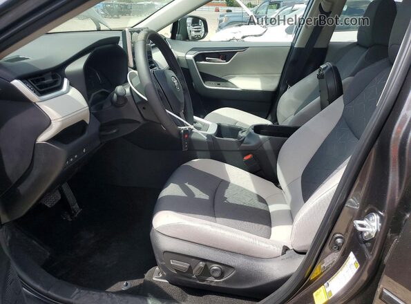 2T3P1RFV3SC569931 2025 TOYOTA RAV4 Silver Vista interior delantera
