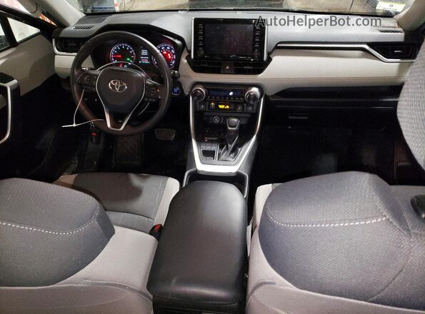2T3P1RFV4MC201132 2021 TOYOTA RAV4 Gray Vista del salpicadero
