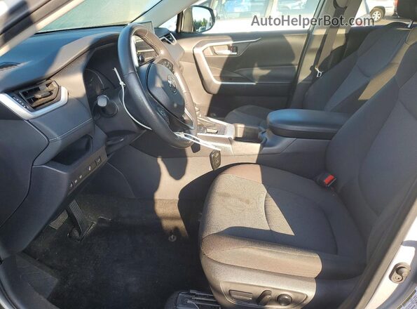 2T3P1RFV4SC511696 2025 TOYOTA RAV4 Silver Вид салону спереду