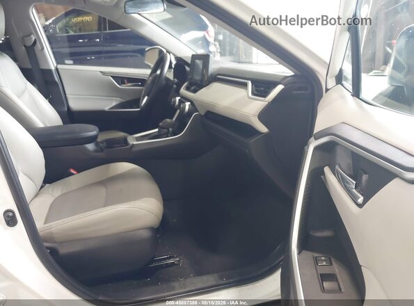 2T3P1RFV5MW244795 2021 TOYOTA RAV4 White წინა სალონის ხედი