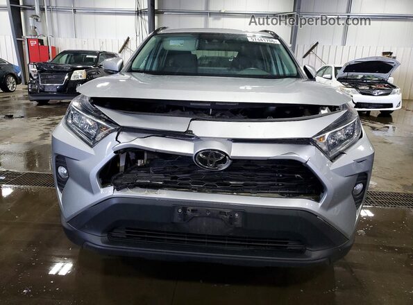 2T3P1RFV6KW057837 2019 TOYOTA RAV4 Gray Вид спереду