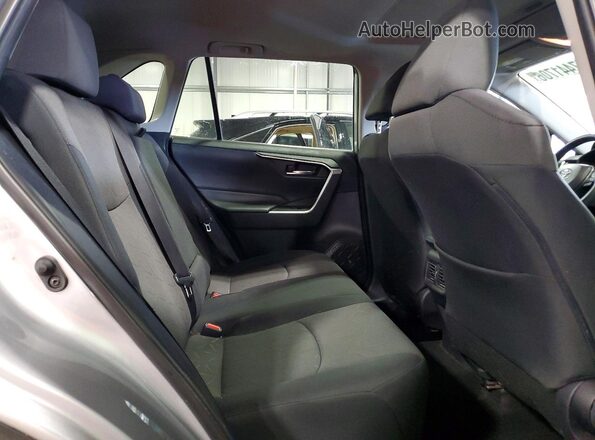 2T3P1RFV6KW057837 2019 TOYOTA RAV4 Gray Вид задньої частини салону