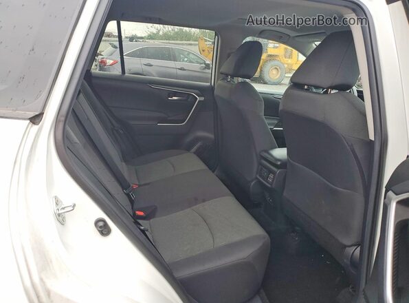 2T3P1RFV6MC240367 2021 TOYOTA RAV4 Белый Вид задней части салона