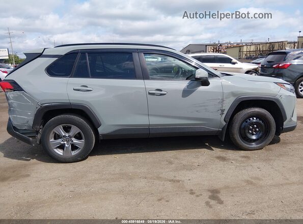 2T3P1RFV6NW252731 2022 TOYOTA RAV4 Gray Rear interior view