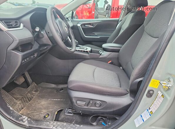 2T3P1RFV6NW315004 2022 TOYOTA RAV4 Зеленый Вид салона спереди