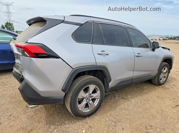 2T3P1RFV6RC436302 2024 TOYOTA RAV4 Silver Tył prawy