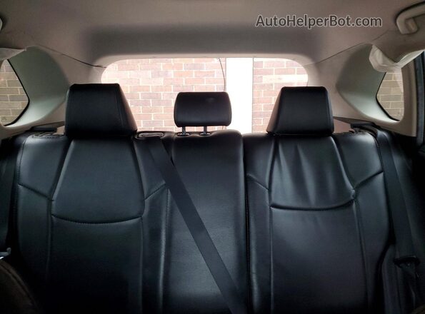 2T3P1RFV7LC103159 2020 TOYOTA RAV4 White Вид задніх сидінь