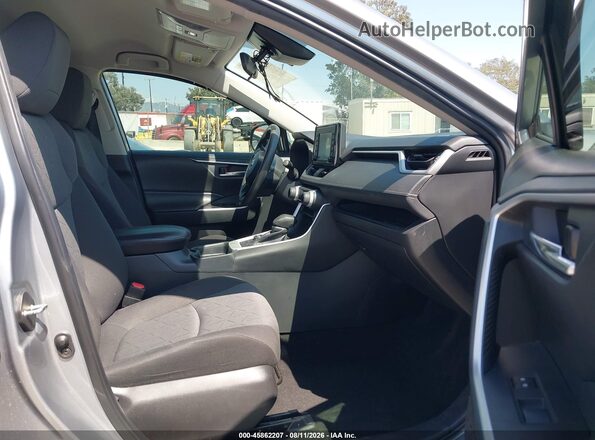 2T3P1RFV7LC105980 2020 TOYOTA RAV4 Gray Вид салону спереду