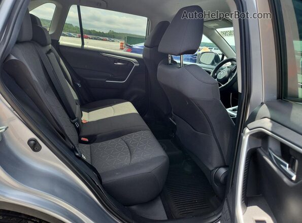 2T3P1RFV7LC128143 2020 TOYOTA RAV4 Silver Vista de los asientos traseros