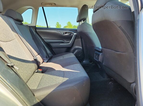 2T3P1RFV7MC158986 2021 TOYOTA RAV4 Gray უკანა სალონის ხედი