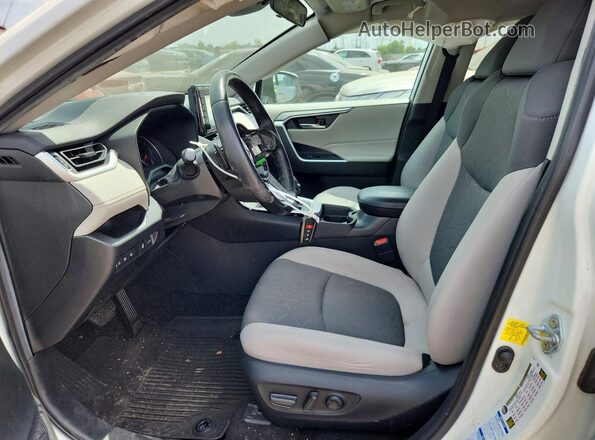 2T3P1RFV7MC195035 2021 TOYOTA RAV4 White წინა სალონის ხედი