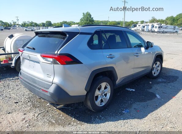 2T3P1RFV7MW179707 2021 TOYOTA RAV4 Серебряный Задняя правая четверть
