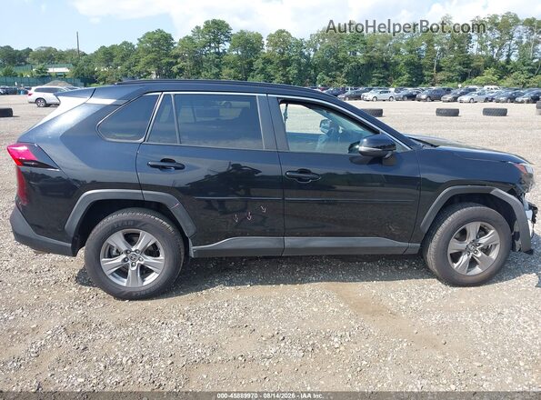 2T3P1RFV7NC264730 2022 TOYOTA RAV4 Black Rear interior view