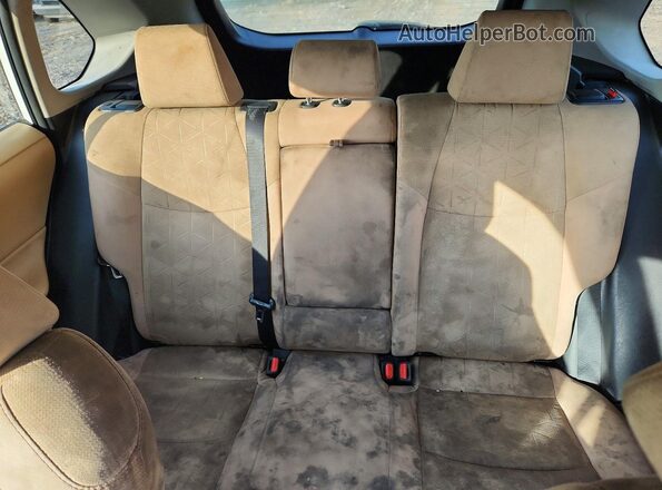 2T3P1RFV7NW262345 2022 TOYOTA RAV4 White უკანა სავარძლების ხედი