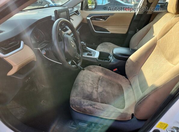 2T3P1RFV7NW262345 2022 TOYOTA RAV4 White წინა სალონის ხედი