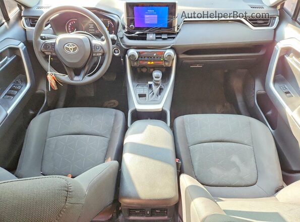 2T3P1RFV7PW392516 2023 TOYOTA RAV4 Белый Вид панели приборов