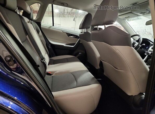 2T3P1RFV7SW512680 2025 TOYOTA RAV4 Blue Vista interior trasera