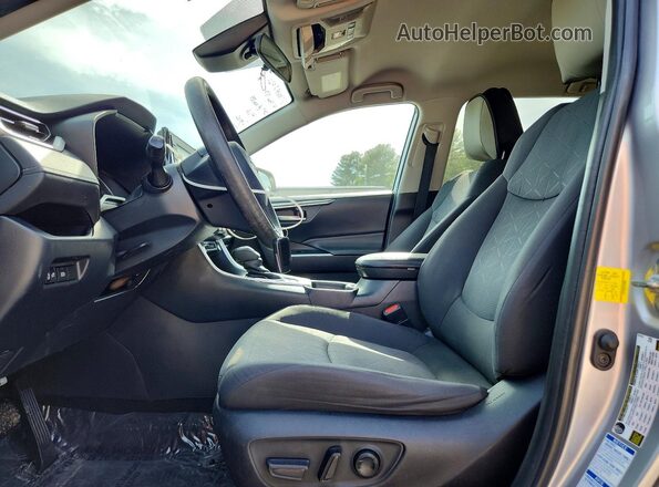 2T3P1RFV8LC094021 2020 TOYOTA RAV4 Silver Вид салону спереду