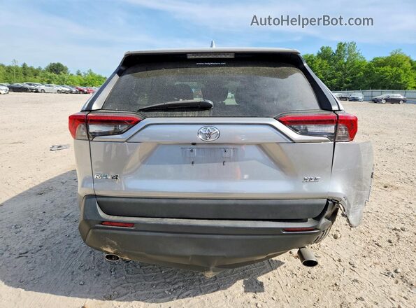 2T3P1RFV8LC094021 2020 TOYOTA RAV4 Silver Вид ззаду