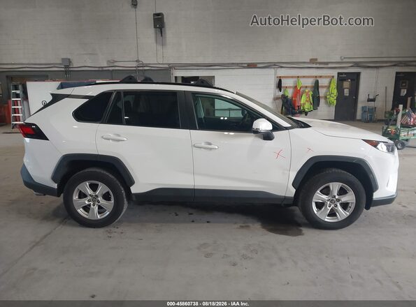 2T3P1RFV8LC119810 2020 TOYOTA RAV4 White Вид задньої частини салону