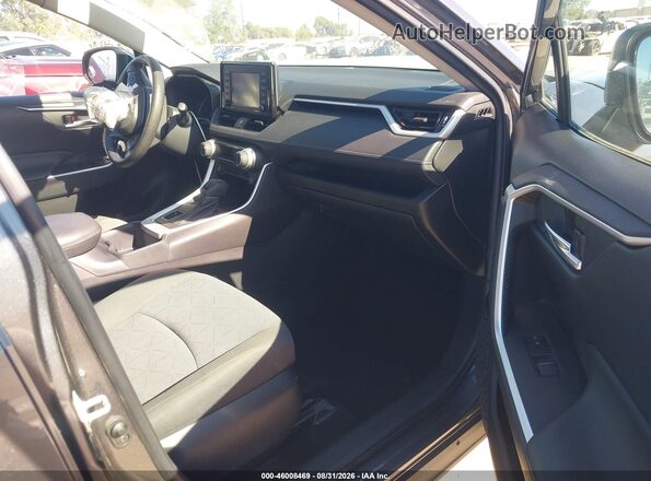 2T3P1RFV8NC282279 2022 TOYOTA RAV4 Gray Front interior view