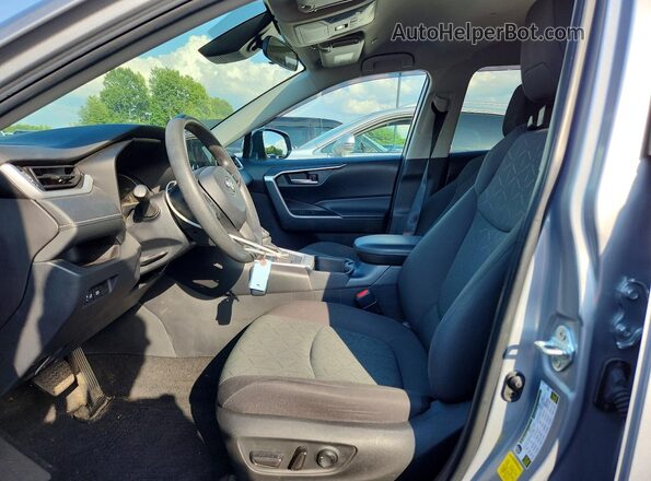 2T3P1RFV8RC416293 2024 TOYOTA RAV4 Silver Vista interior delantera