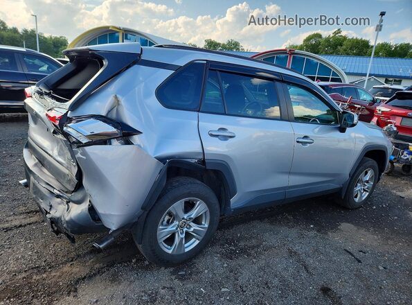 2T3P1RFV8RC416293 2024 TOYOTA RAV4 Silver Trasero derecho