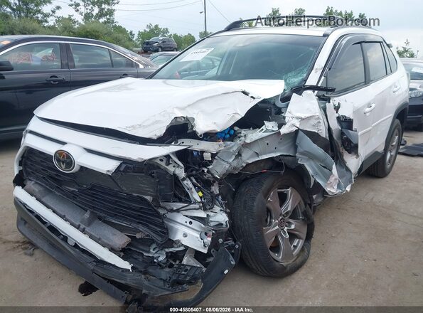 2T3P1RFV8RC435121 2024 TOYOTA RAV4 White Вид спереду