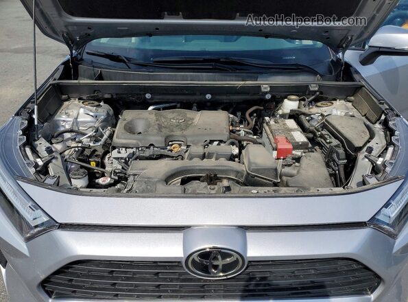 2T3P1RFV8SC504248 2025 TOYOTA RAV4 Silver Widok wnętrza z tyłu