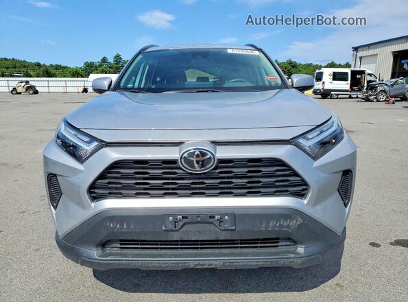 2T3P1RFV8SC504248 2025 TOYOTA RAV4 Silver Widok z przodu
