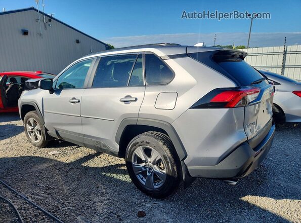 2T3P1RFV8SC512754 2025 TOYOTA RAV4 Silver Tył lewy