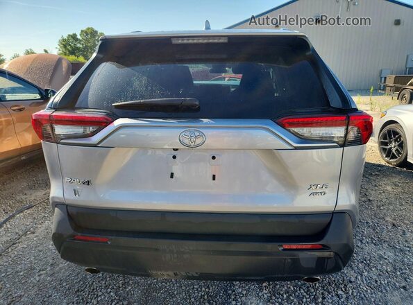 2T3P1RFV8SC512754 2025 TOYOTA RAV4 Silver Widok z tyłu