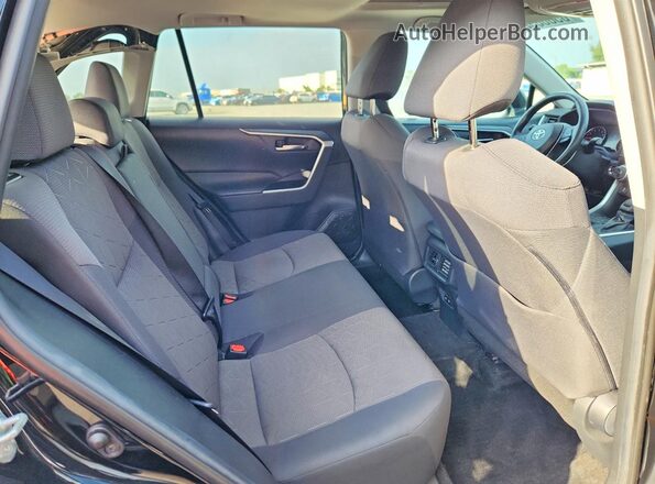 2T3P1RFV9KW071215 2019 TOYOTA RAV4 Black Widok wnętrza z tyłu