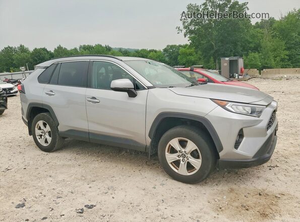 2T3P1RFV9LW089621 2020 TOYOTA RAV4 Silver წინა მარჯვენა