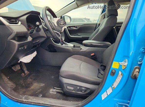 2T3P1RFV9MW140181 2021 TOYOTA RAV4 Blue წინა სალონის ხედი