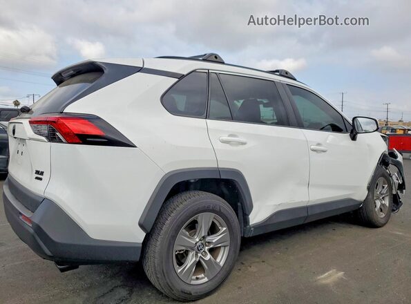 2T3P1RFV9PW360991 2023 TOYOTA RAV4 White Rear right